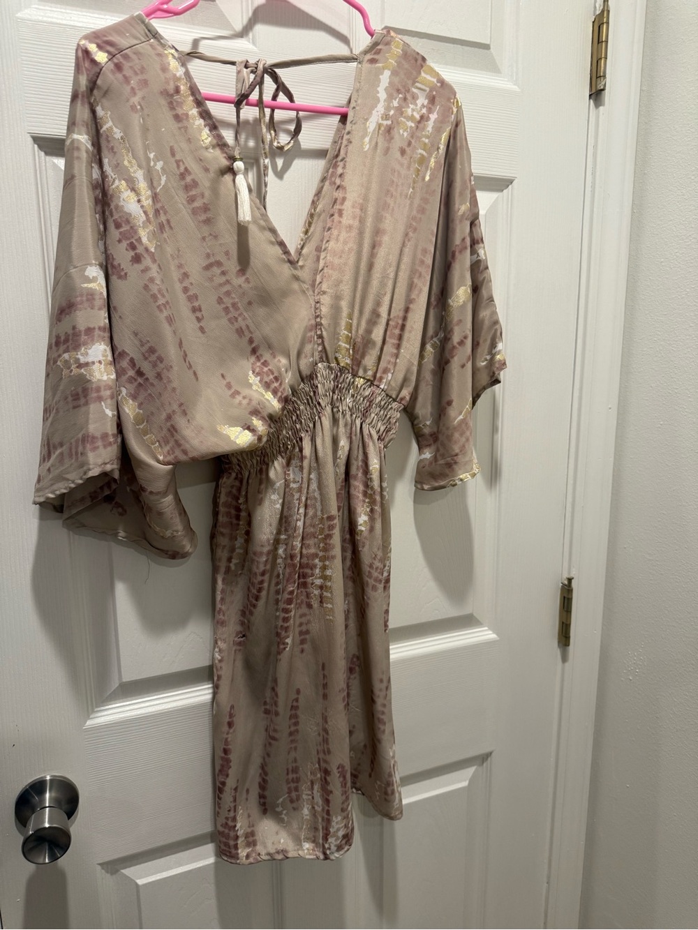 Smocked Waist V-Neck Mini Dress in Taupe and Mauve - Picture 3 of 4